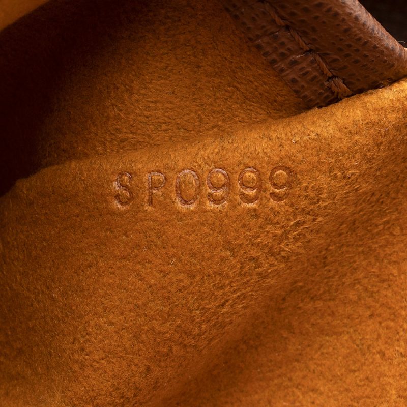 Louis Vuitton Vintage Monogram Canvas Musette Tango Shoulder Bag (SHF-20340) - Image 5