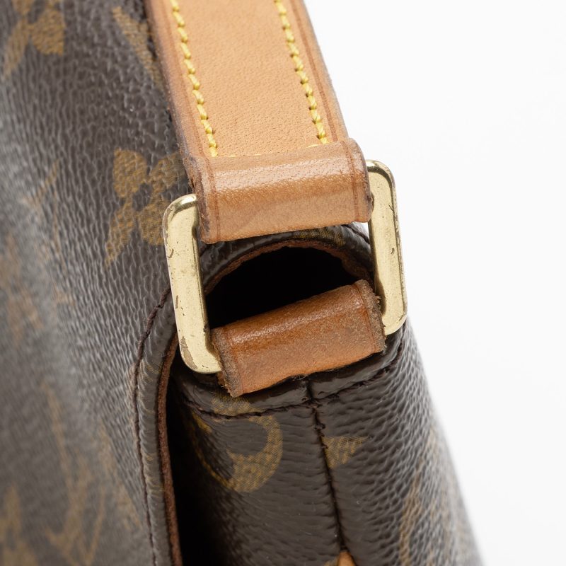 Louis Vuitton Vintage Monogram Canvas Musette Tango Shoulder Bag (SHF-vU796M) - Image 12