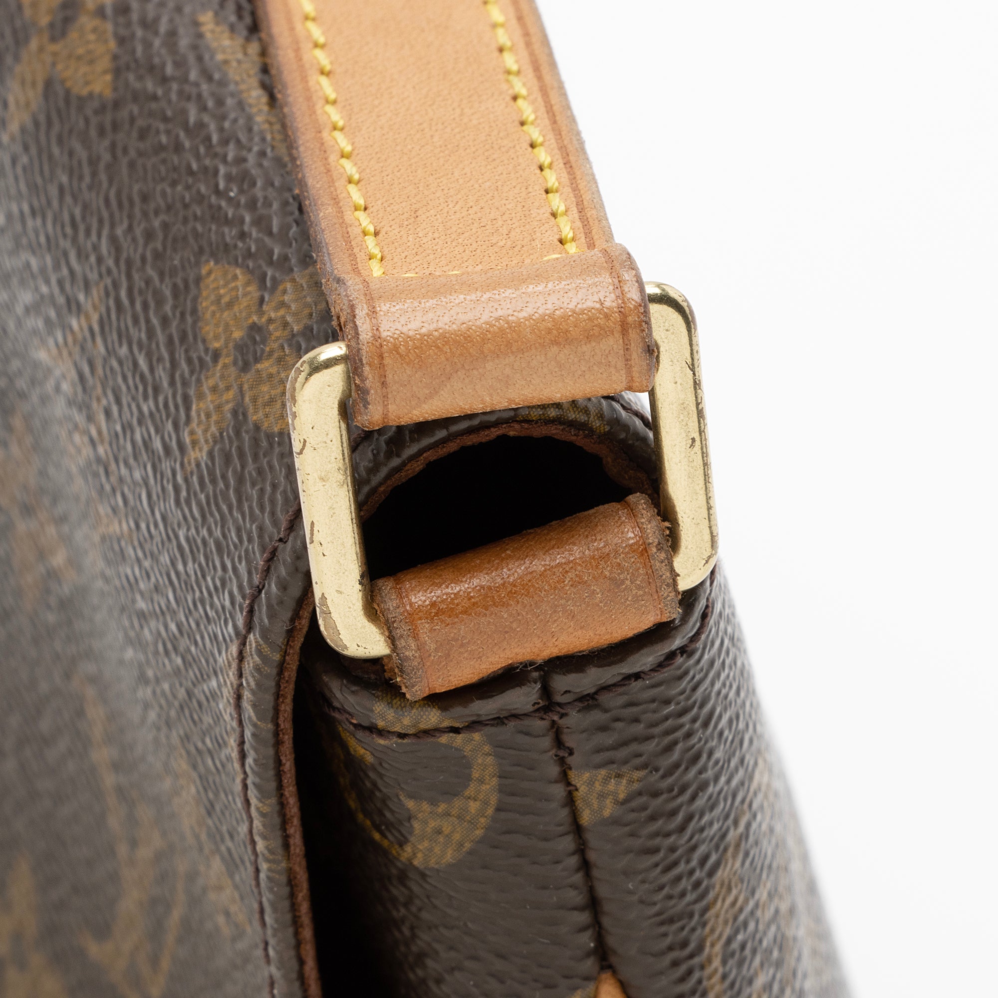 Louis Vuitton Vintage Monogram Canvas Musette Tango Shoulder Bag (SHF-vU796M) - Image 12