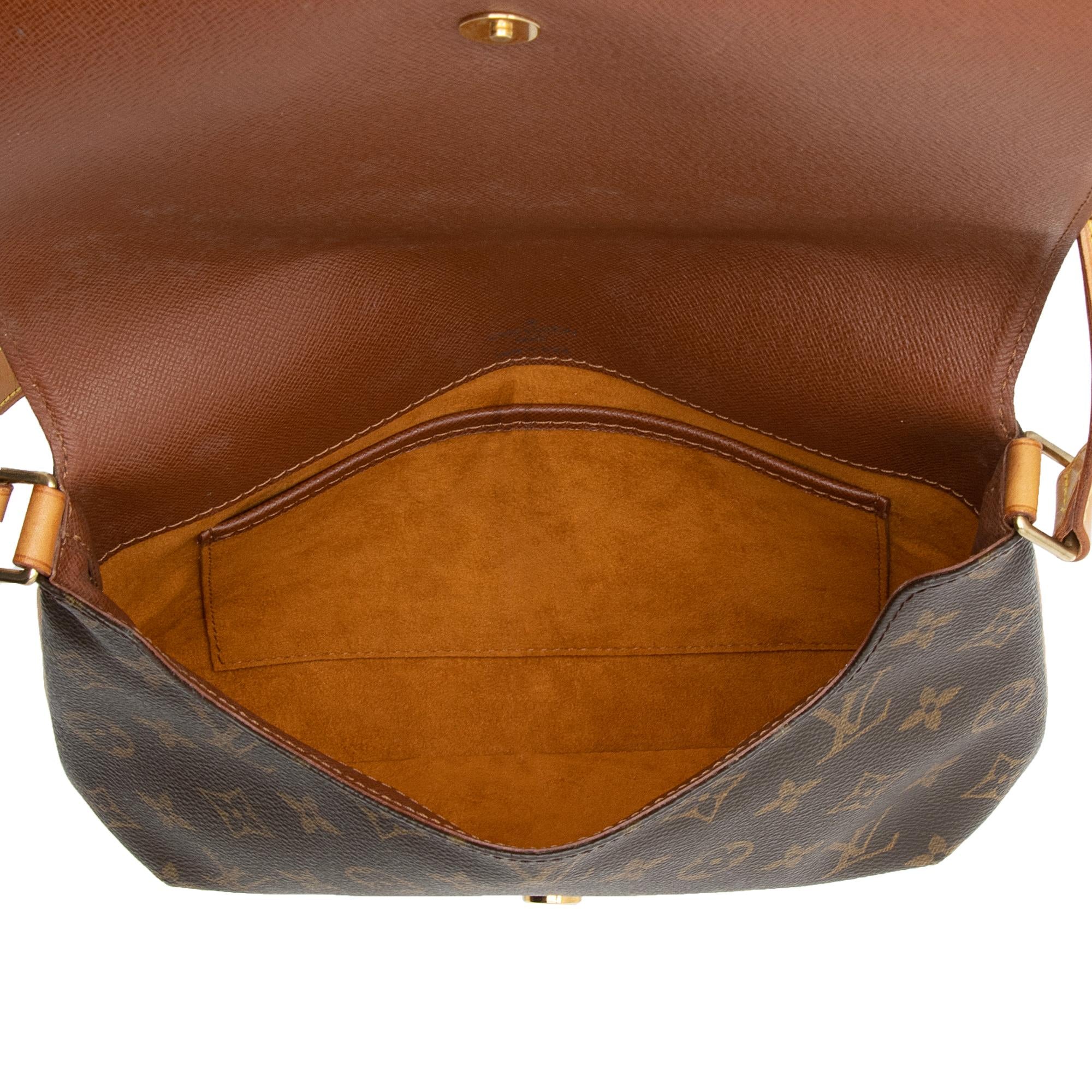 Louis Vuitton Vintage Monogram Canvas Musette Tango Shoulder Bag (SHF-xpJIA1) - Image 6