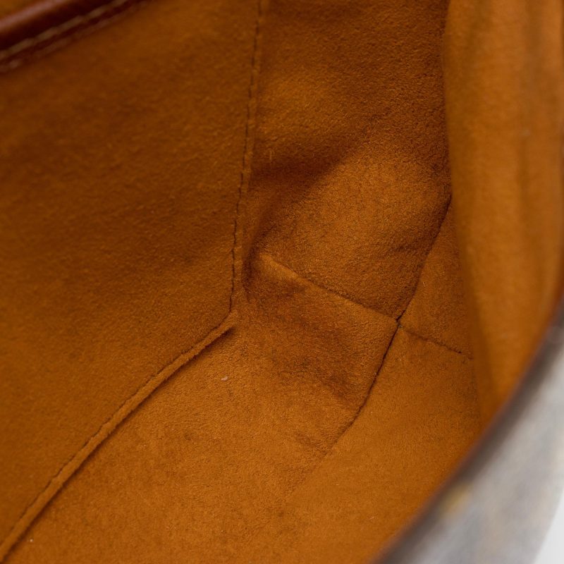 Louis Vuitton Vintage Monogram Canvas Musette Tango Shoulder Bag (SHF-xSc04e) - Image 9