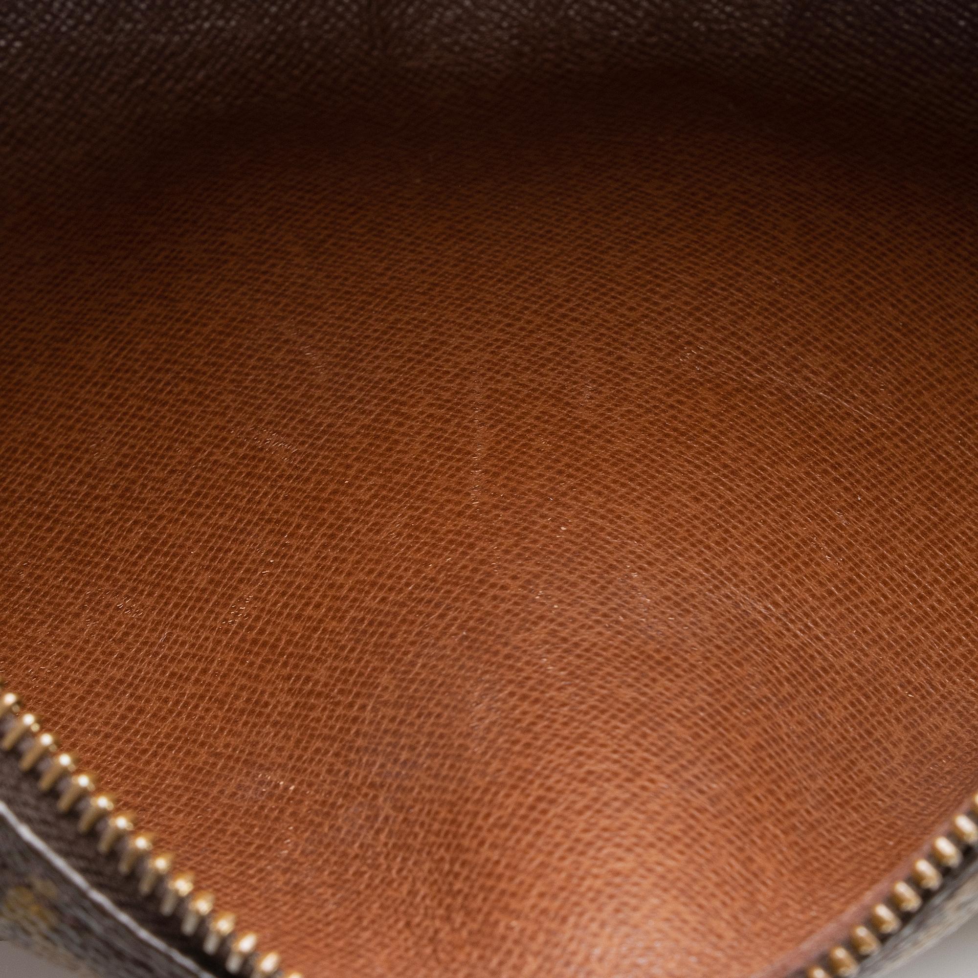 Louis Vuitton Vintage Monogram Canvas Papillon 30 Satchel (SHF-22747) - Image 11