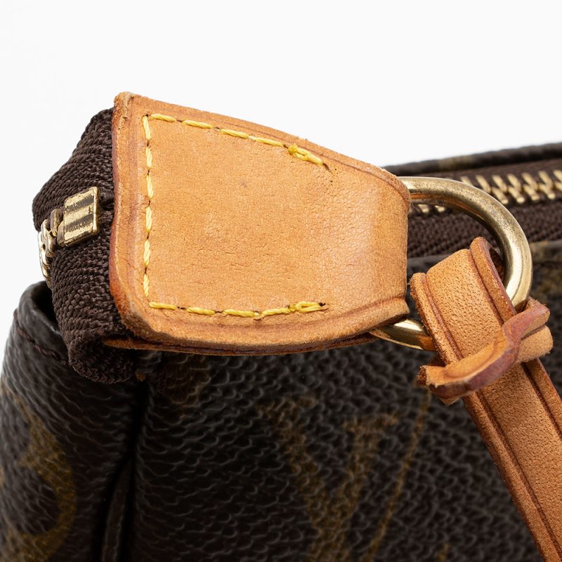 Louis Vuitton Vintage Monogram Canvas Pochette Accessoires (SHF-21133) - Image 12