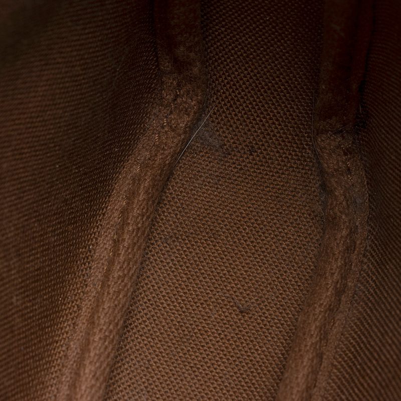 Louis Vuitton Vintage Monogram Canvas Pochette Accessoires (SHF-21351) - Image 10