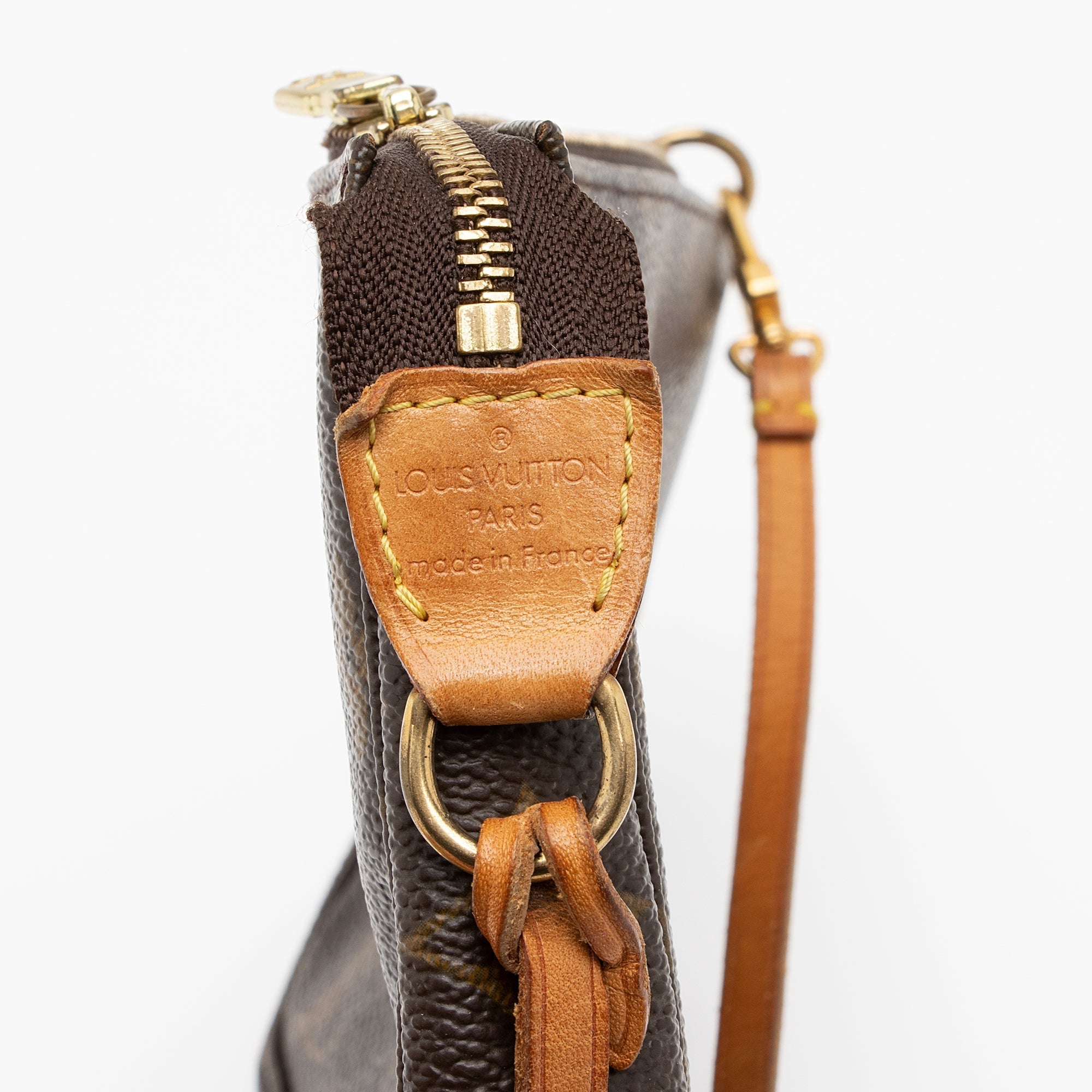 Louis Vuitton Vintage Monogram Canvas Pochette Accessoires (SHF-kOQRsf) - Image 6