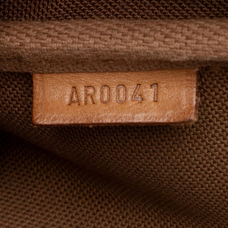 Louis Vuitton Vintage Monogram Canvas Pochette Accessoires (SHF-vNy0cb) - Image 5