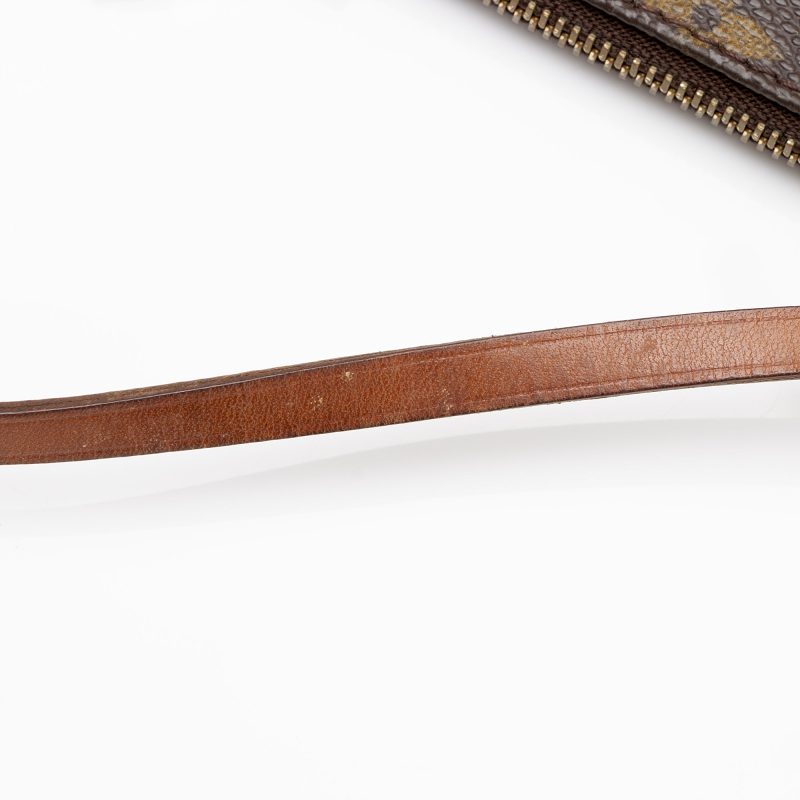 Louis Vuitton Vintage Monogram Canvas Pochette Accessoires (SHF-vNy0cb) - Image 11