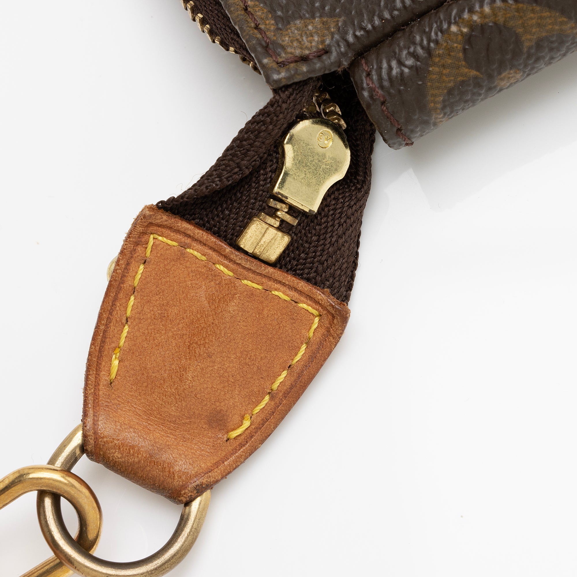 Louis Vuitton Vintage Monogram Canvas Pochette Accessoires (SHF-ok9IiY) - Image 8