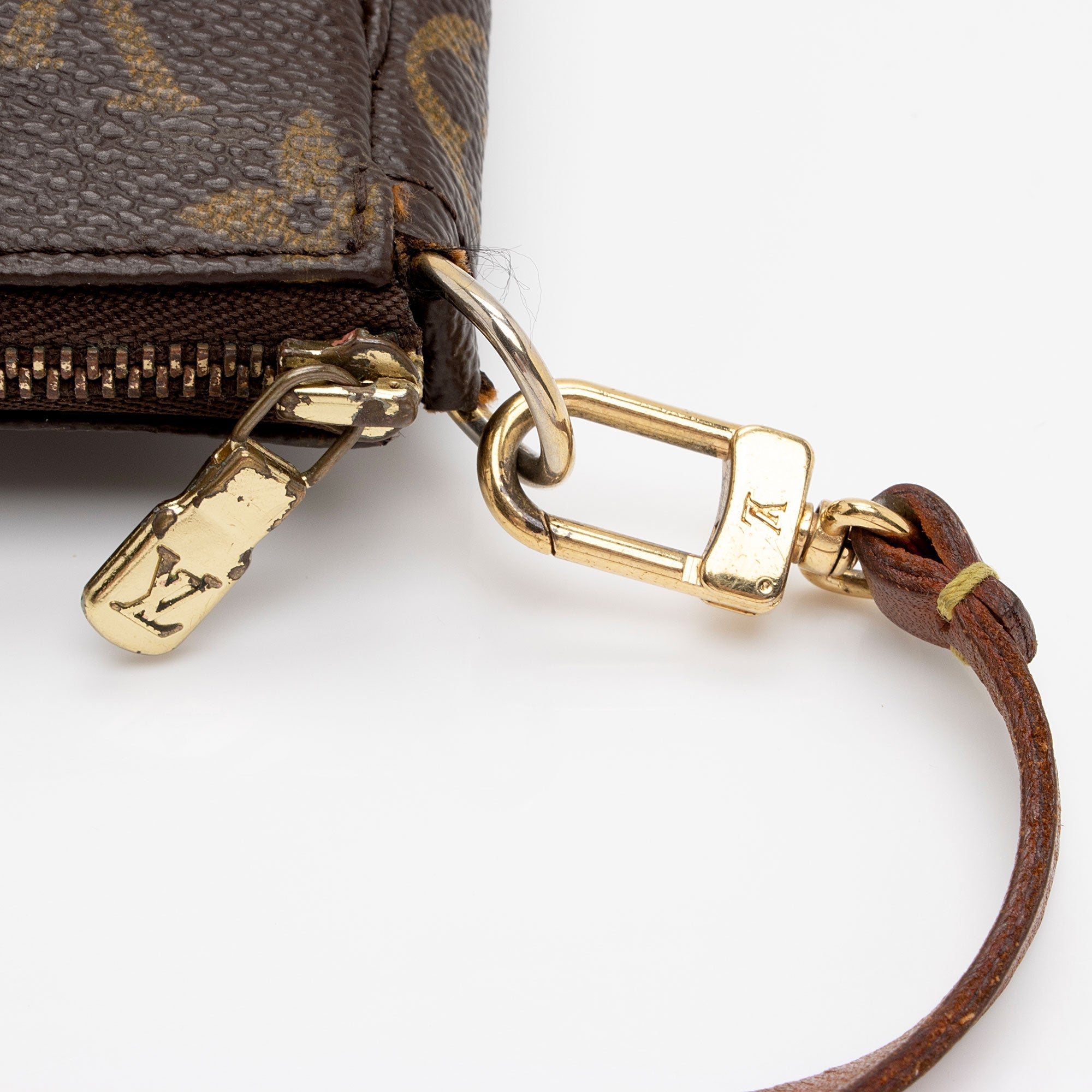 Louis Vuitton Vintage Monogram Canvas Pochette Accessoires (SHF-qlTtgC) - Image 10