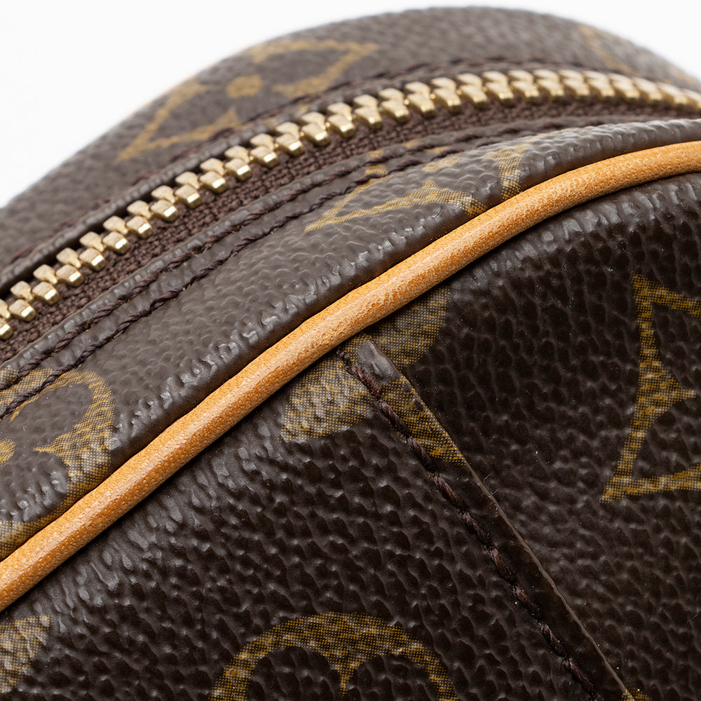 Louis Vuitton Vintage Monogram Canvas Pochette Gange Sling Bag (SHF-20873) - Image 11