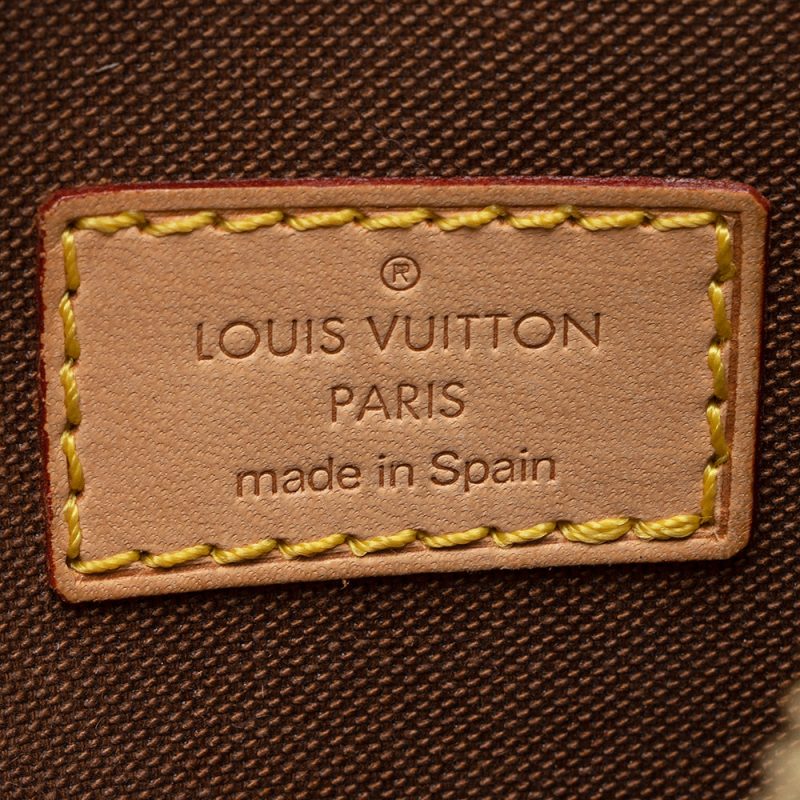 Louis Vuitton Vintage Monogram Canvas Pochette Gange Sling Bag (SHF-20873) - Image 7