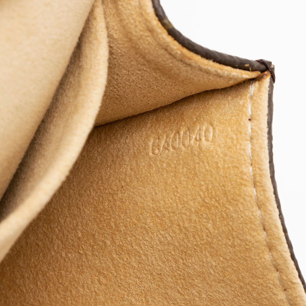 Louis Vuitton Vintage Monogram Canvas Pochette Twin GM Shoulder Bag (SHF-18399) - Image 5