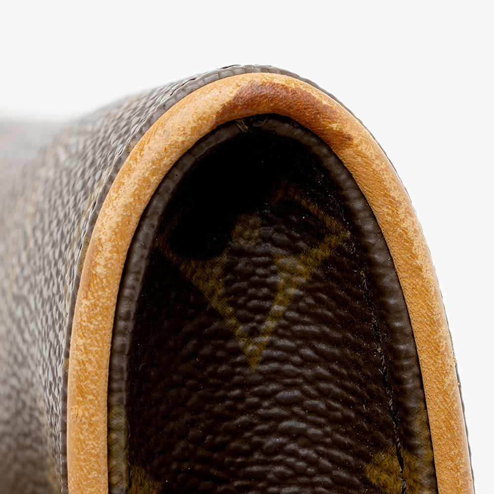 Louis Vuitton Vintage Monogram Canvas Pochette Twin GM Shoulder Bag (SHF-20314) - Image 14