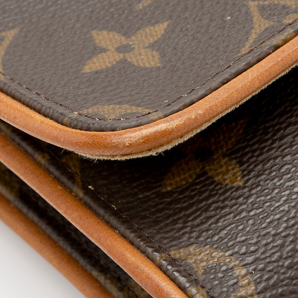 Louis Vuitton Vintage Monogram Canvas Pochette Twin GM Shoulder Bag (SHF-20791) - Image 12