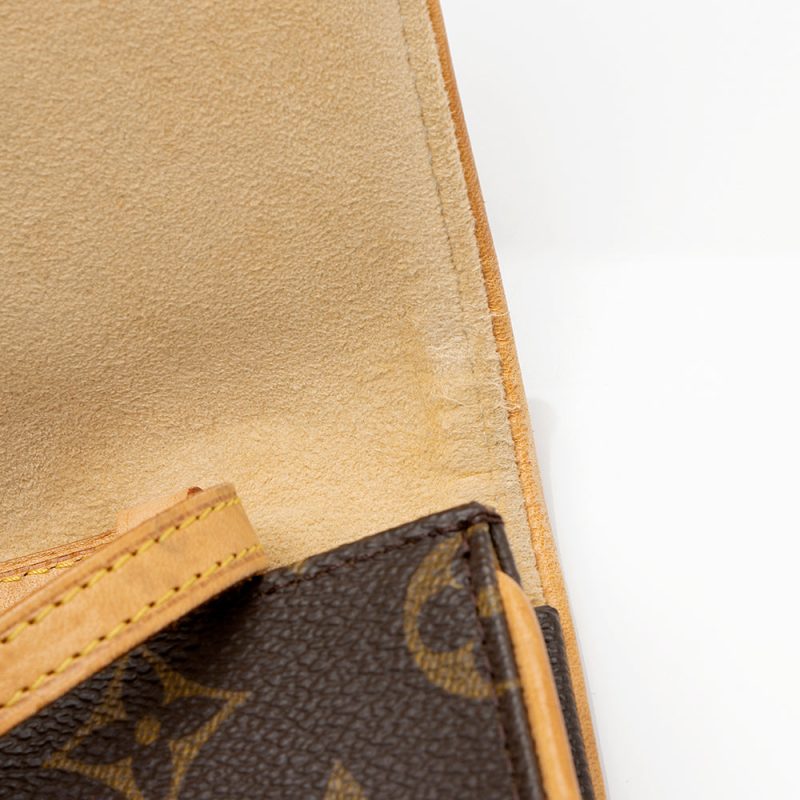 Louis Vuitton Vintage Monogram Canvas Pochette Twin GM Shoulder Bag (SHF-20792) - Image 10