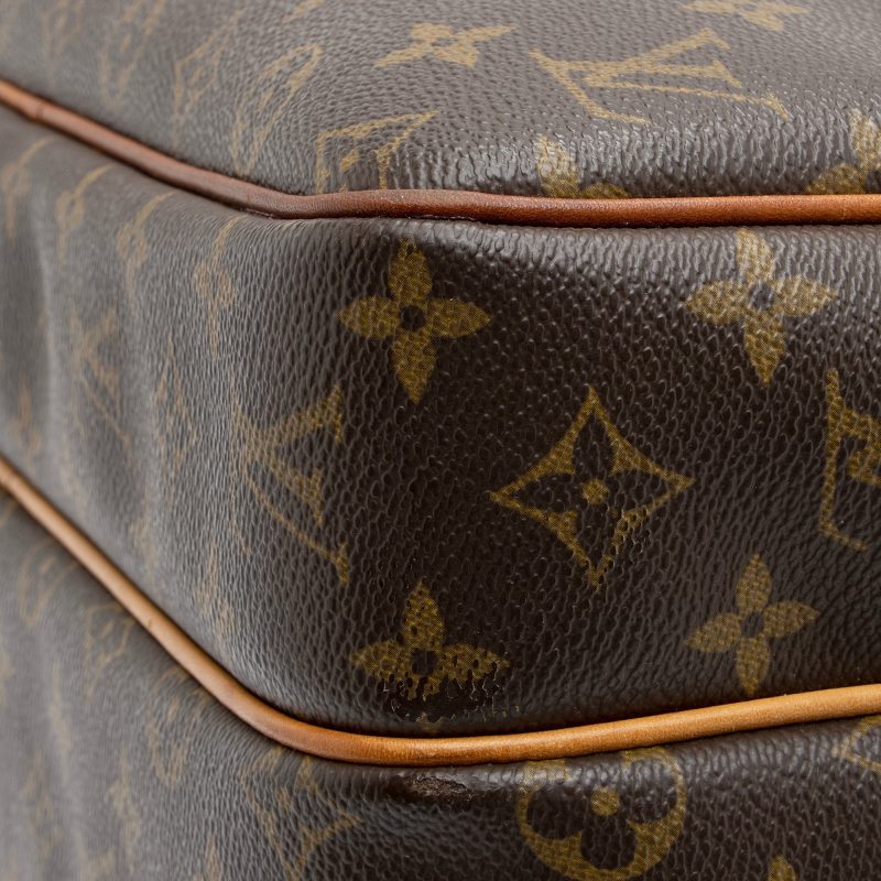 Louis Vuitton Vintage Monogram Canvas Reporter GM Messenger Bag (SHF-23072) - Image 11