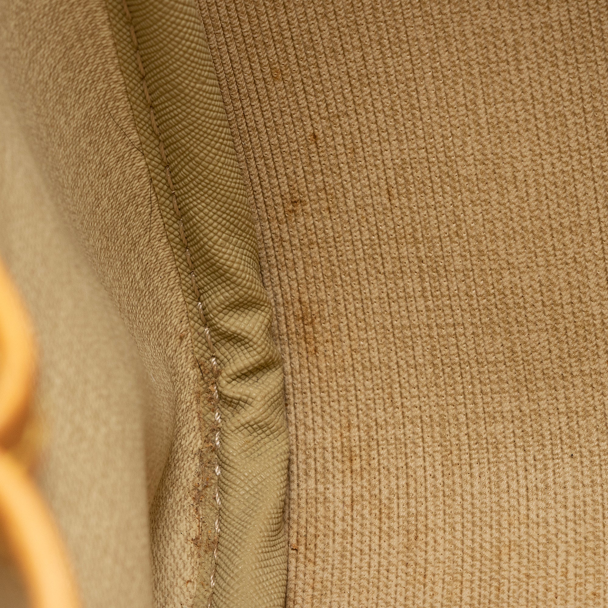 Louis Vuitton Vintage Monogram Canvas Reporter GM Messenger Bag (SHF-23072) - Image 13