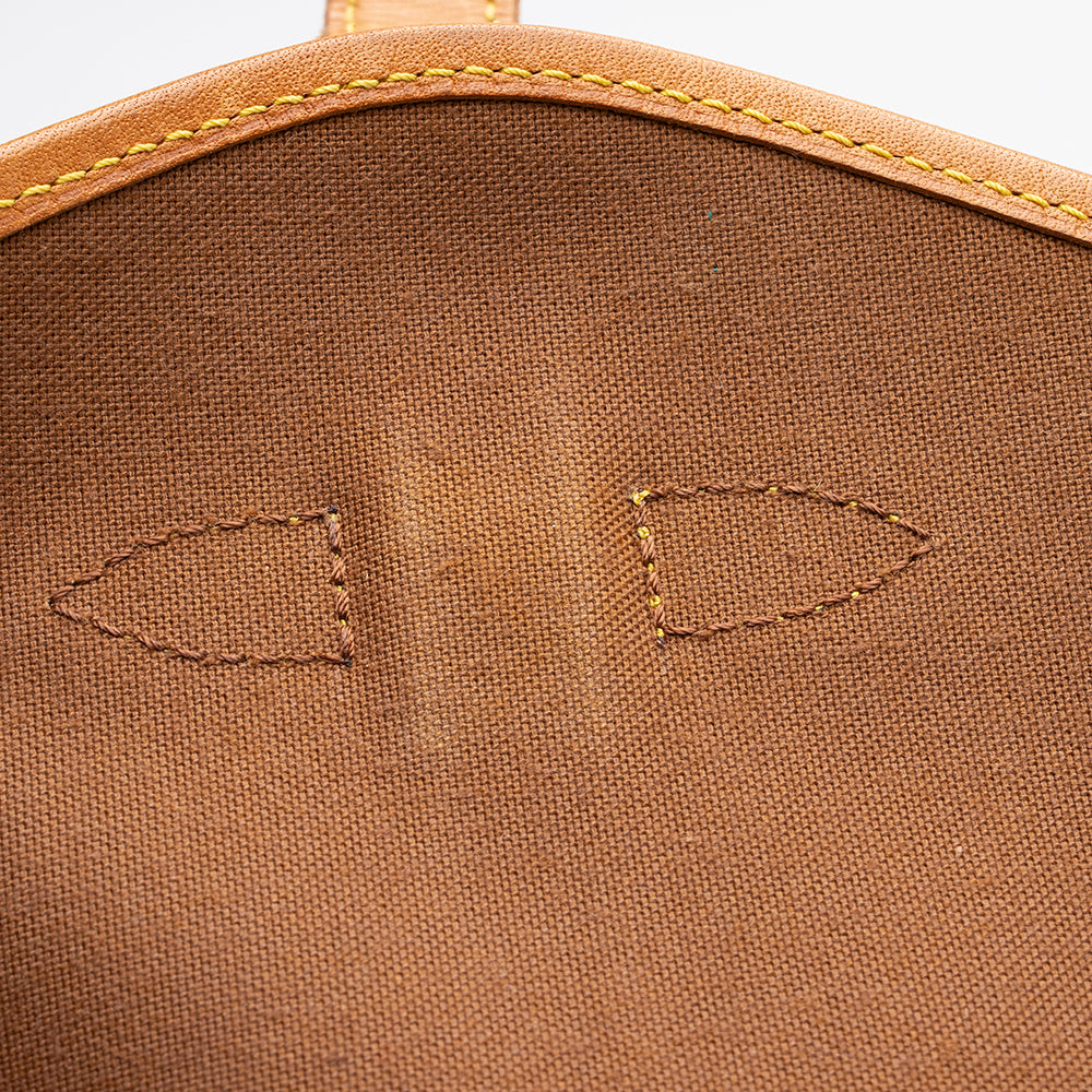 Louis Vuitton Vintage Monogram Canvas Saumur 30 Messenger Bag (SHF-14248) - Image 16