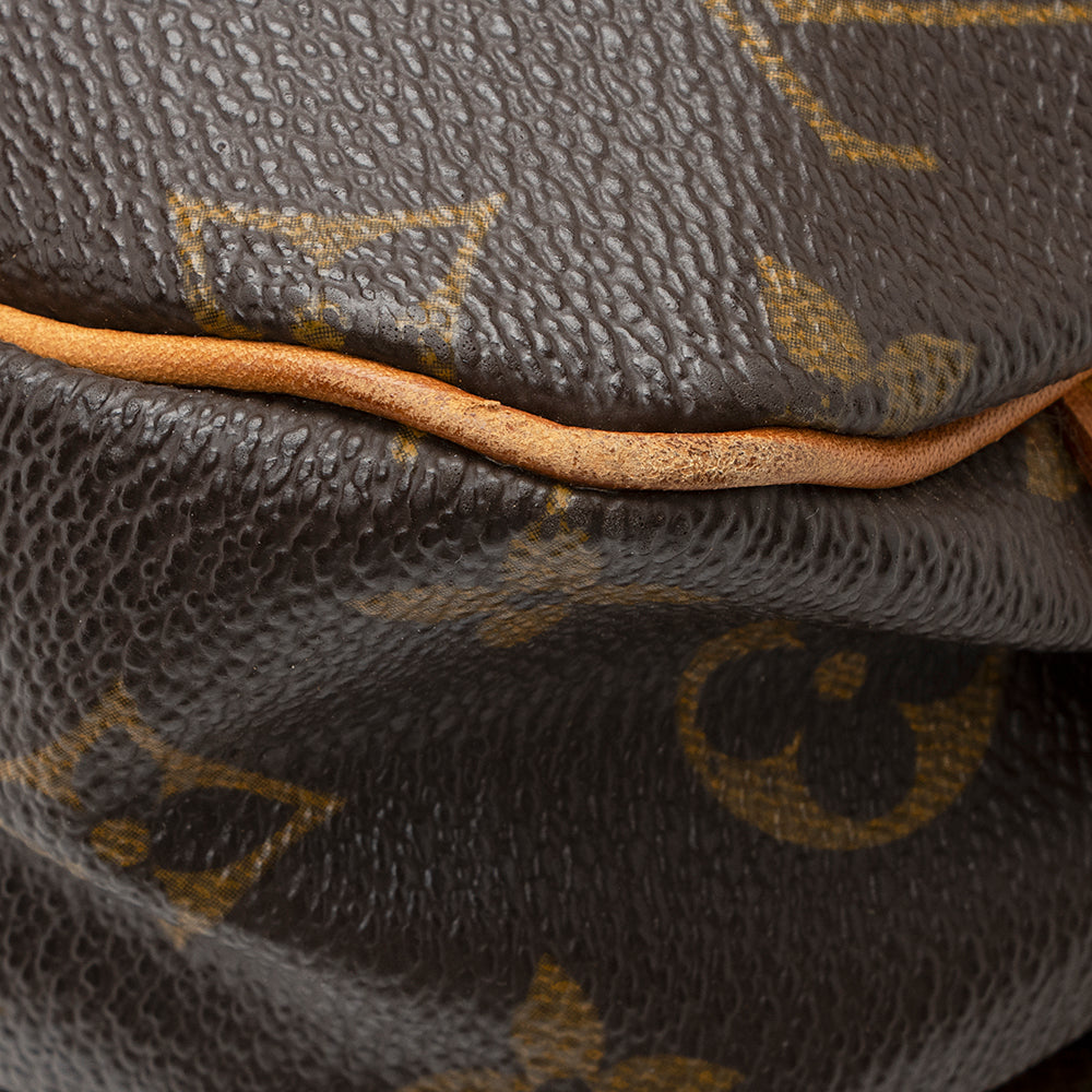 Louis Vuitton Vintage Monogram Canvas Saumur 30 Messenger Bag (SHF-21014) - Image 19