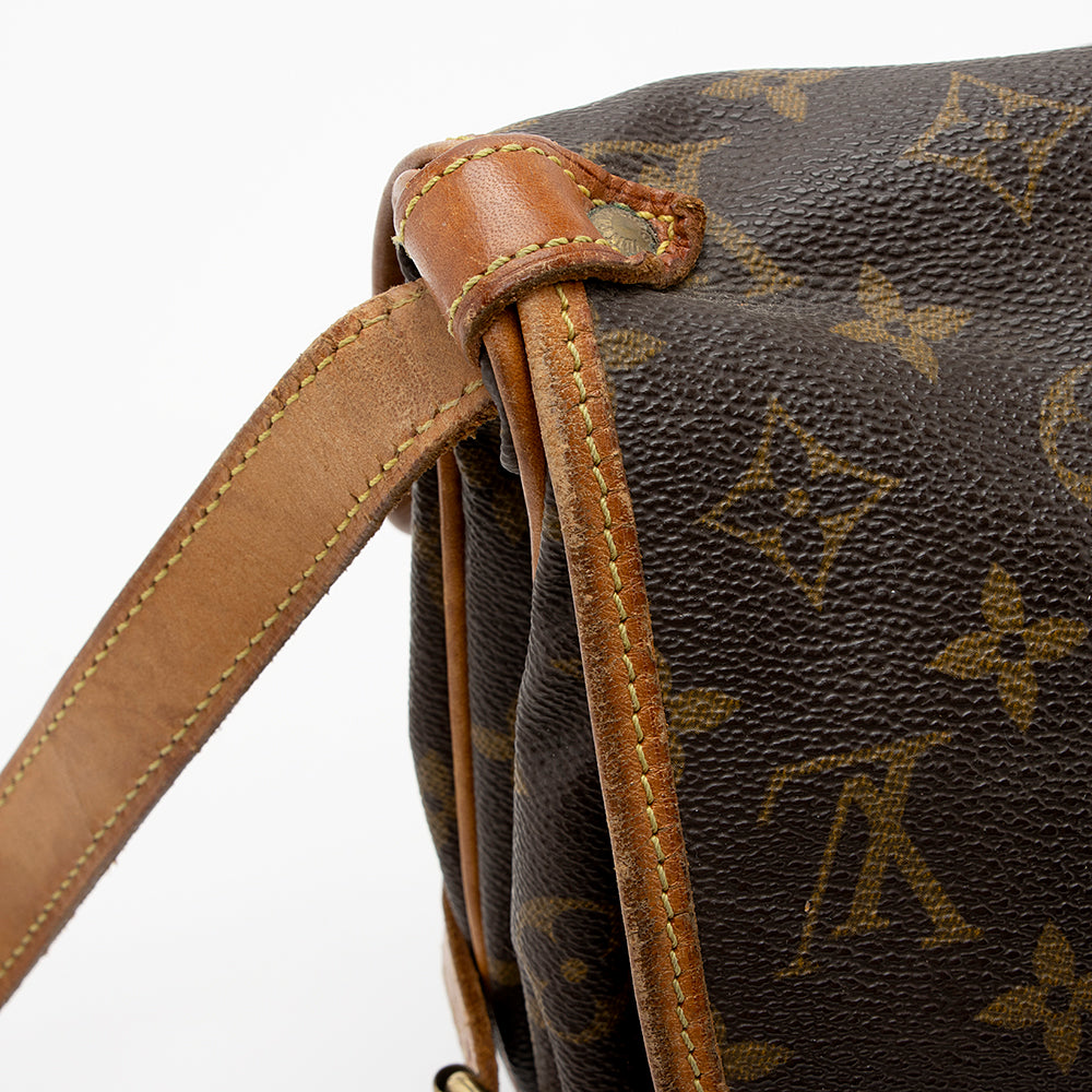 Louis Vuitton Vintage Monogram Canvas Saumur 30 Messenger Bag (SHF-20683) - Image 19