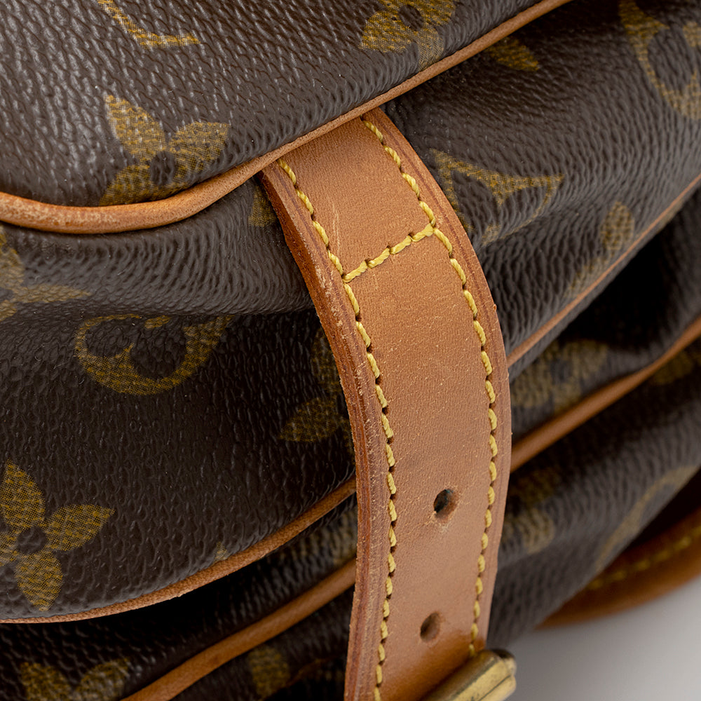 Louis Vuitton Vintage Monogram Canvas Saumur 30 Messenger Bag (SHF-21277) - Image 17