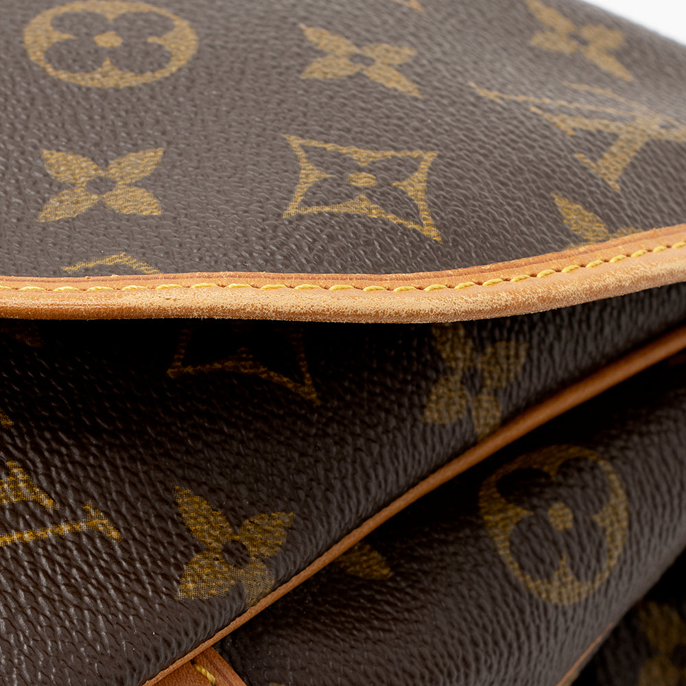Louis Vuitton Vintage Monogram Canvas Saumur 30 Messenger Bag (SHF-21277) - Image 18