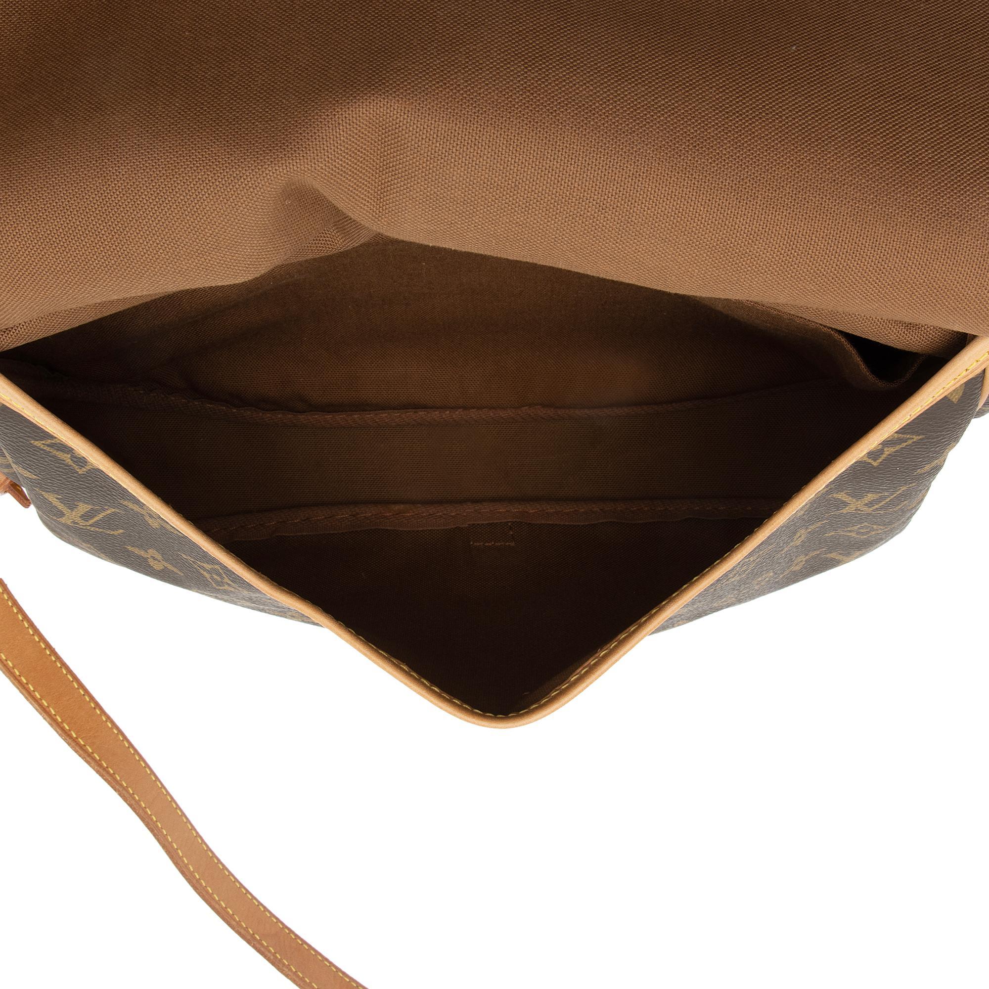 Louis Vuitton Vintage Monogram Canvas Saumur 30 Messenger Bag (SHF-TyPWbw) - Image 6