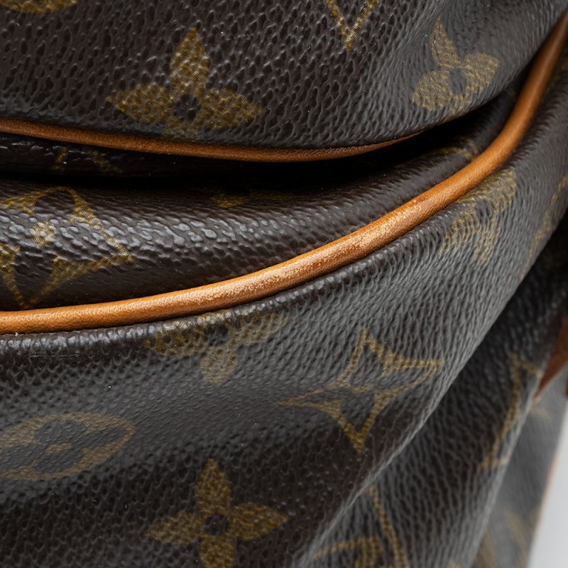 Louis Vuitton Vintage Monogram Canvas Saumur 35 Messenger Bag (SHF-18883) - Image 14