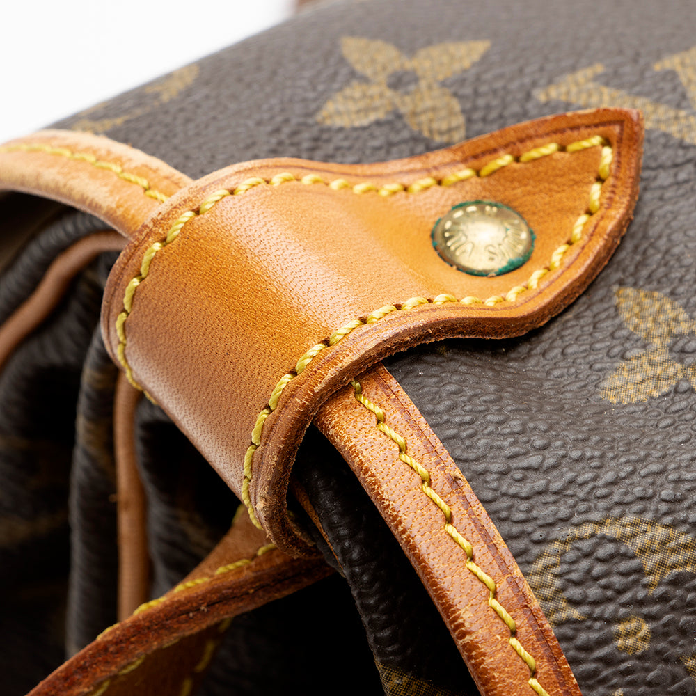 Louis Vuitton Vintage Monogram Canvas Saumur 35 Messenger Bag (SHF-186182) - Image 8