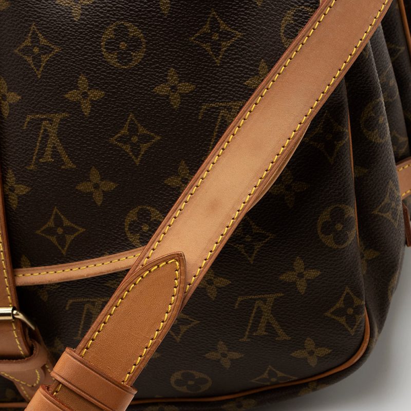 Louis Vuitton Vintage Monogram Canvas Saumur 35 Messenger Bag (SHF-20371) - Image 13