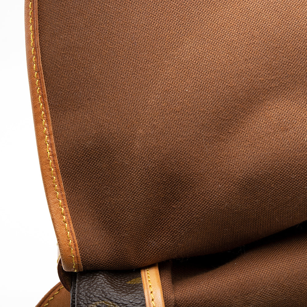 Louis Vuitton Vintage Monogram Canvas Saumur 35 Messenger Bag (SHF-20372) - Image 12