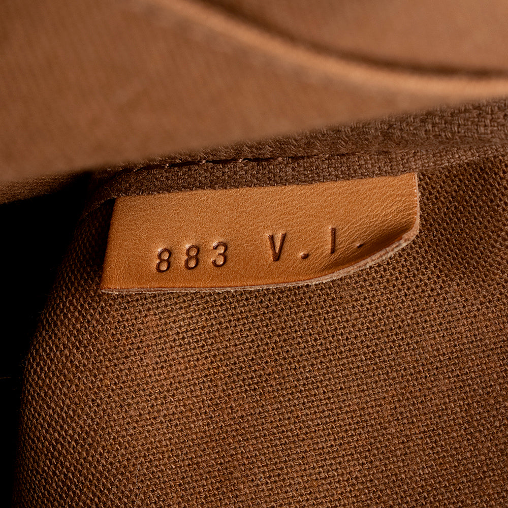 Louis Vuitton Vintage Monogram Canvas Saumur 35 Messenger Bag (SHF-21214) - Image 5