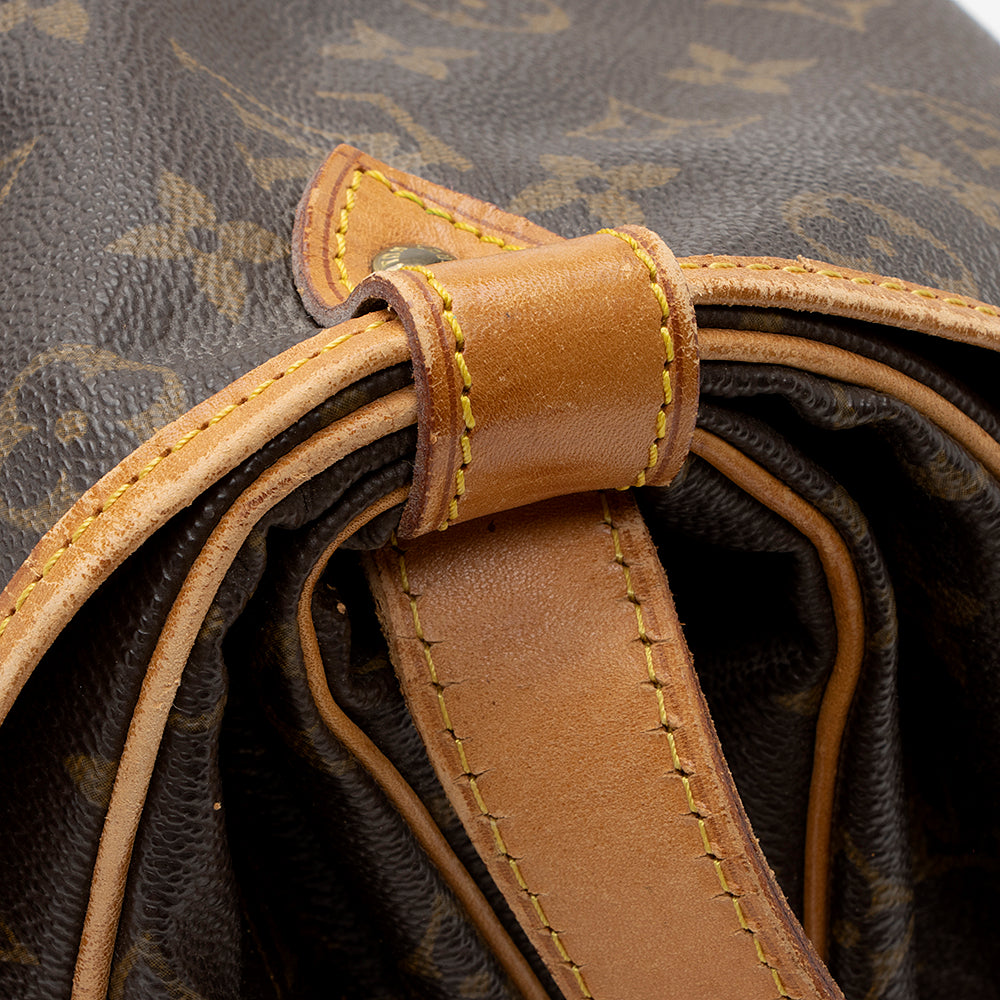Louis Vuitton Vintage Monogram Canvas Saumur 35 Messenger Bag (SHF-21214) - Image 19