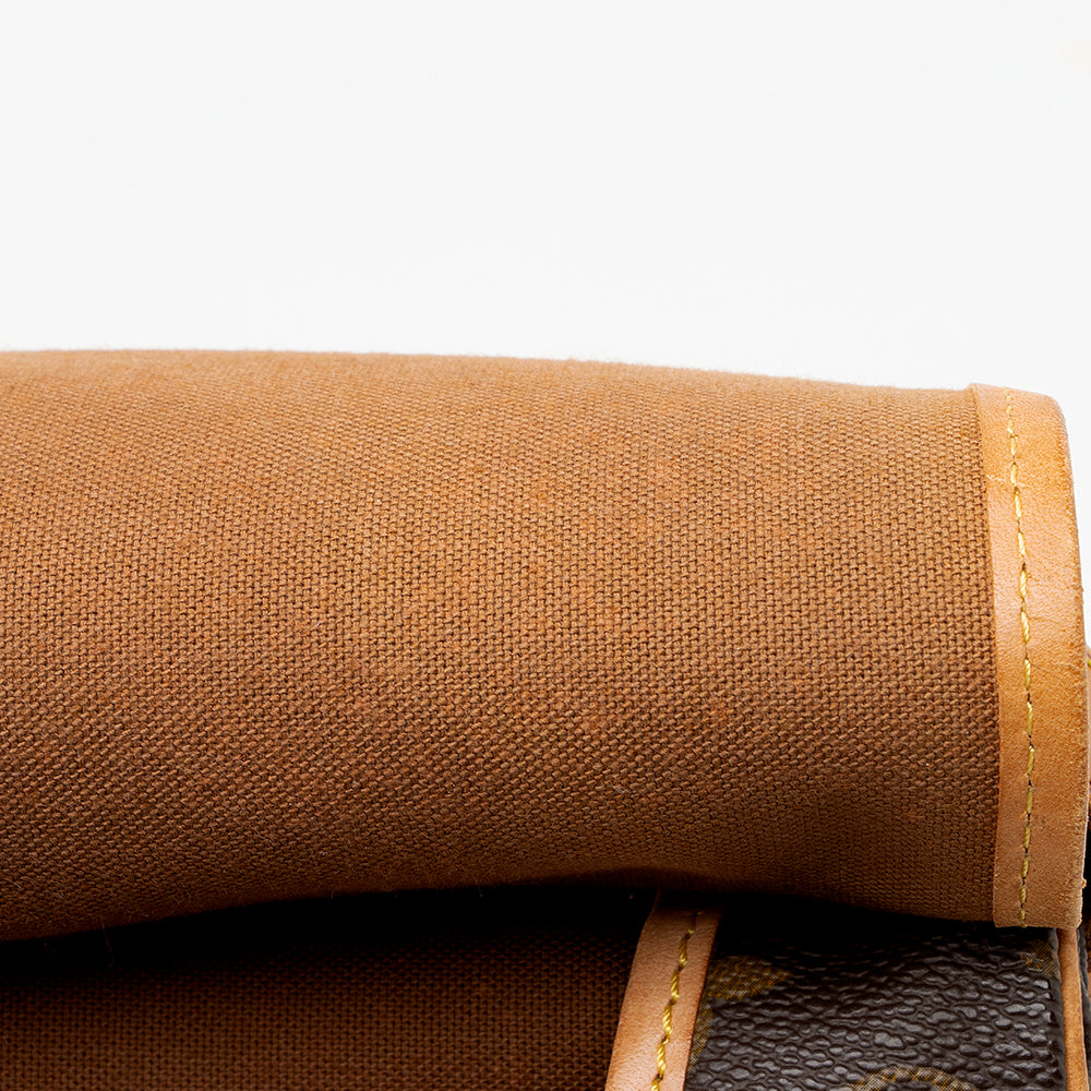 Louis Vuitton Vintage Monogram Canvas Saumur 35 Messenger Bag (SHF-21214) - Image 10