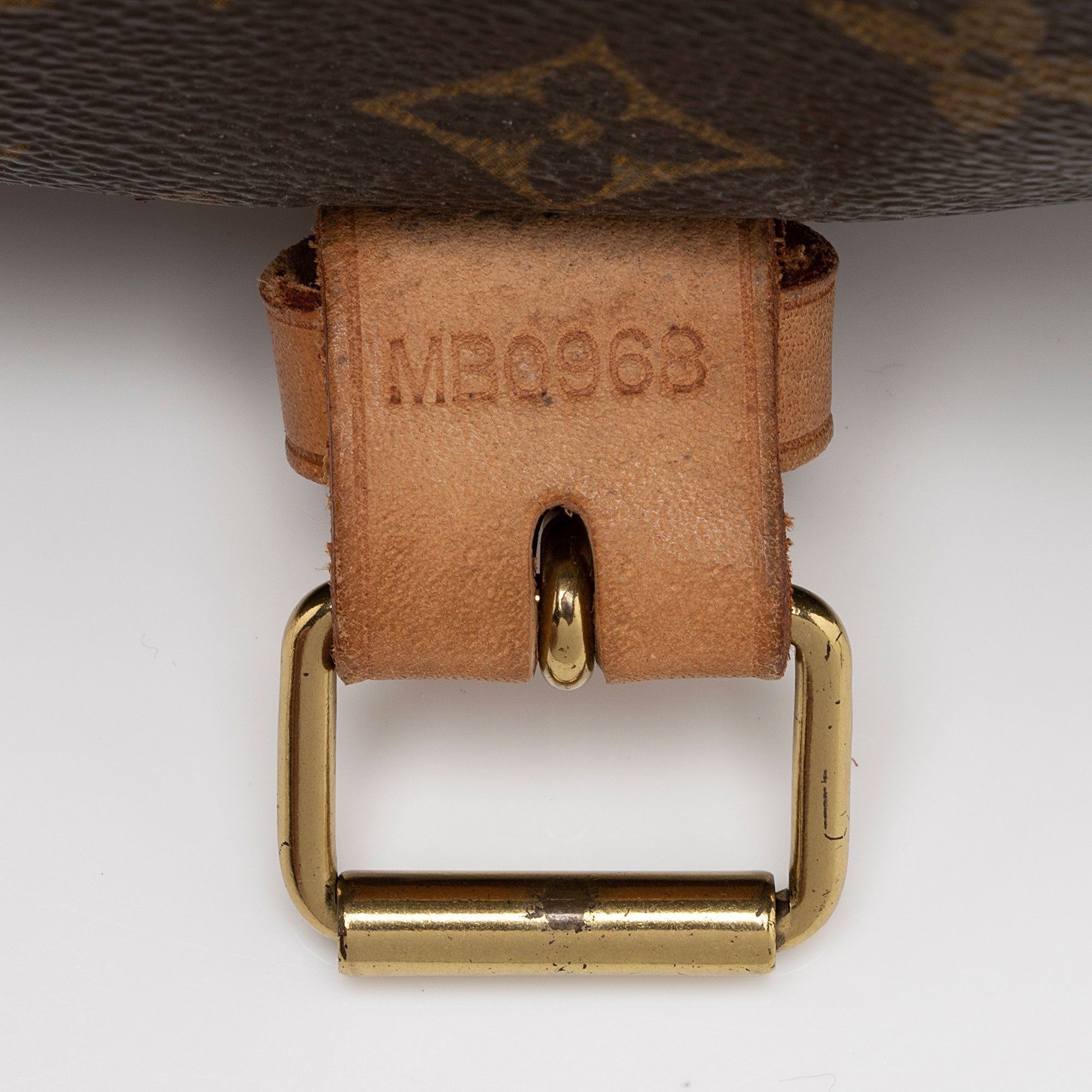 Louis Vuitton Vintage Monogram Canvas Saumur 35 Messenger Bag (SHF-523WYh) - Image 5