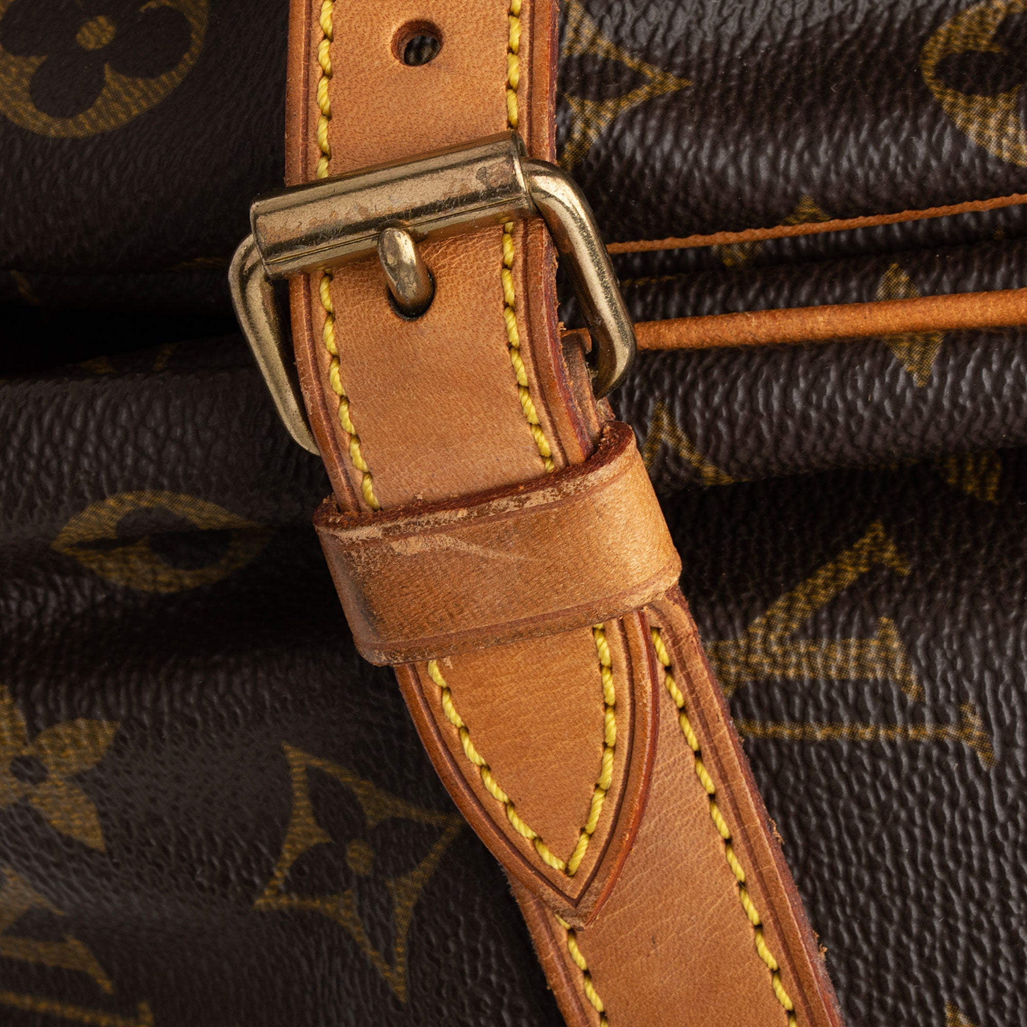 Louis Vuitton Vintage Monogram Canvas Saumur 35 Messenger Bag (SHF-523WYh) - Image 19