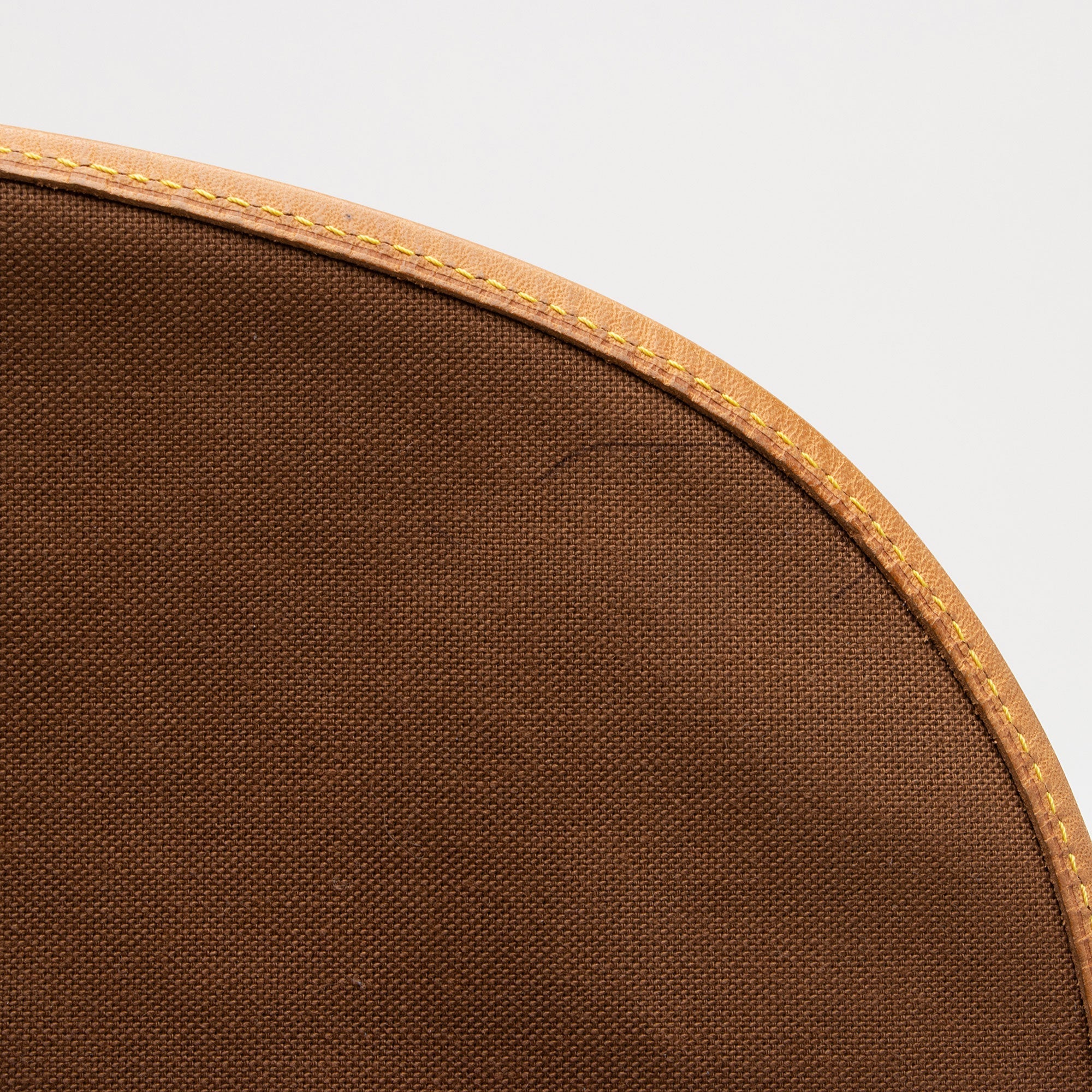 Louis Vuitton Vintage Monogram Canvas Saumur 35 Messenger Bag (SHF-523WYh) - Image 14