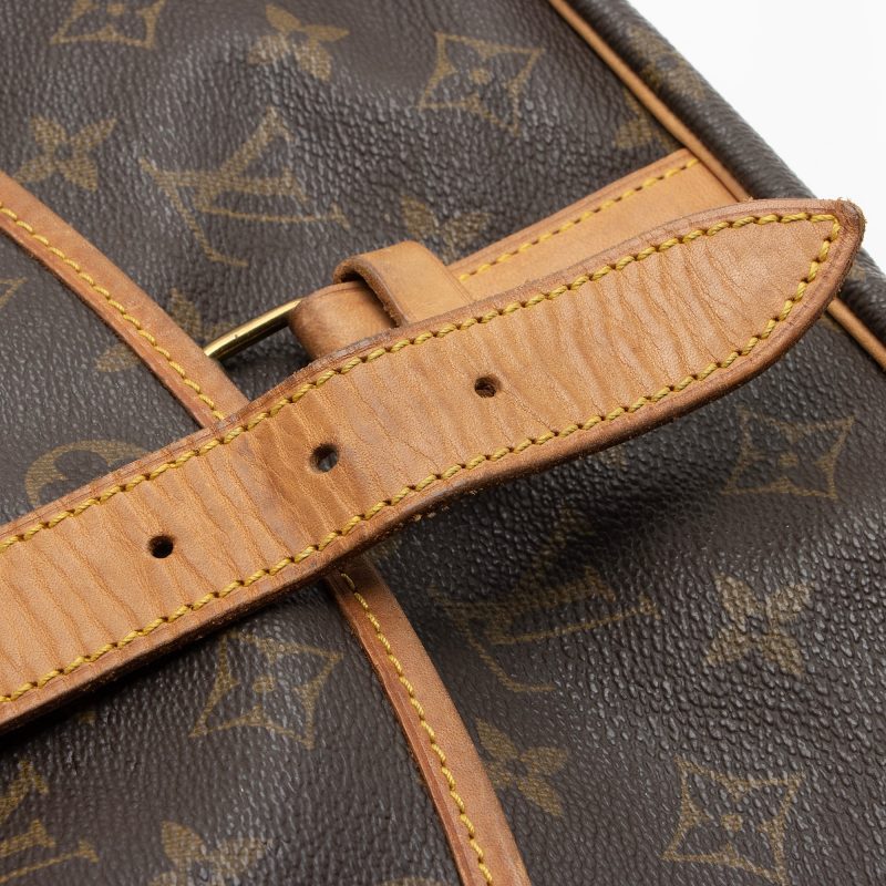Louis Vuitton Vintage Monogram Canvas Saumur 35 Messenger Bag (SHF-sIW7oS) - Image 18