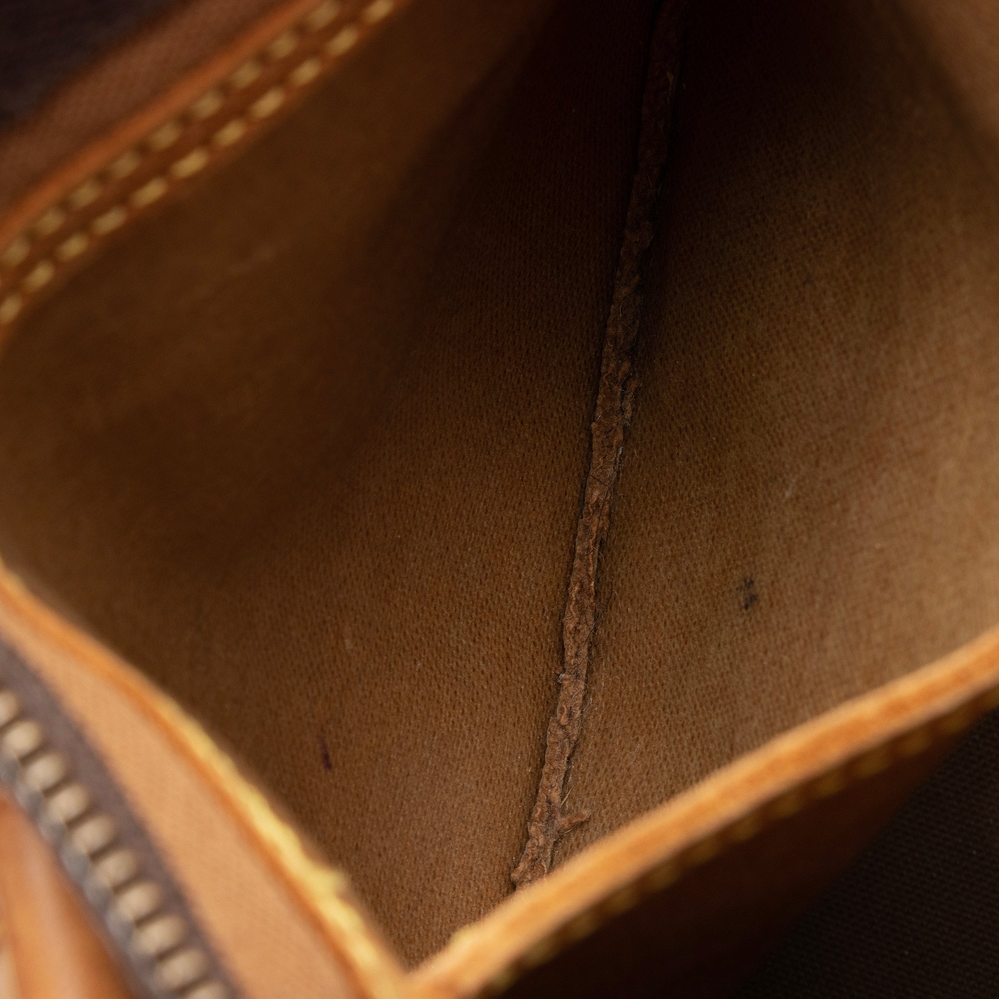 Louis Vuitton Vintage Monogram Canvas Speedy 25 Satchel (SHF-22415) - Image 7
