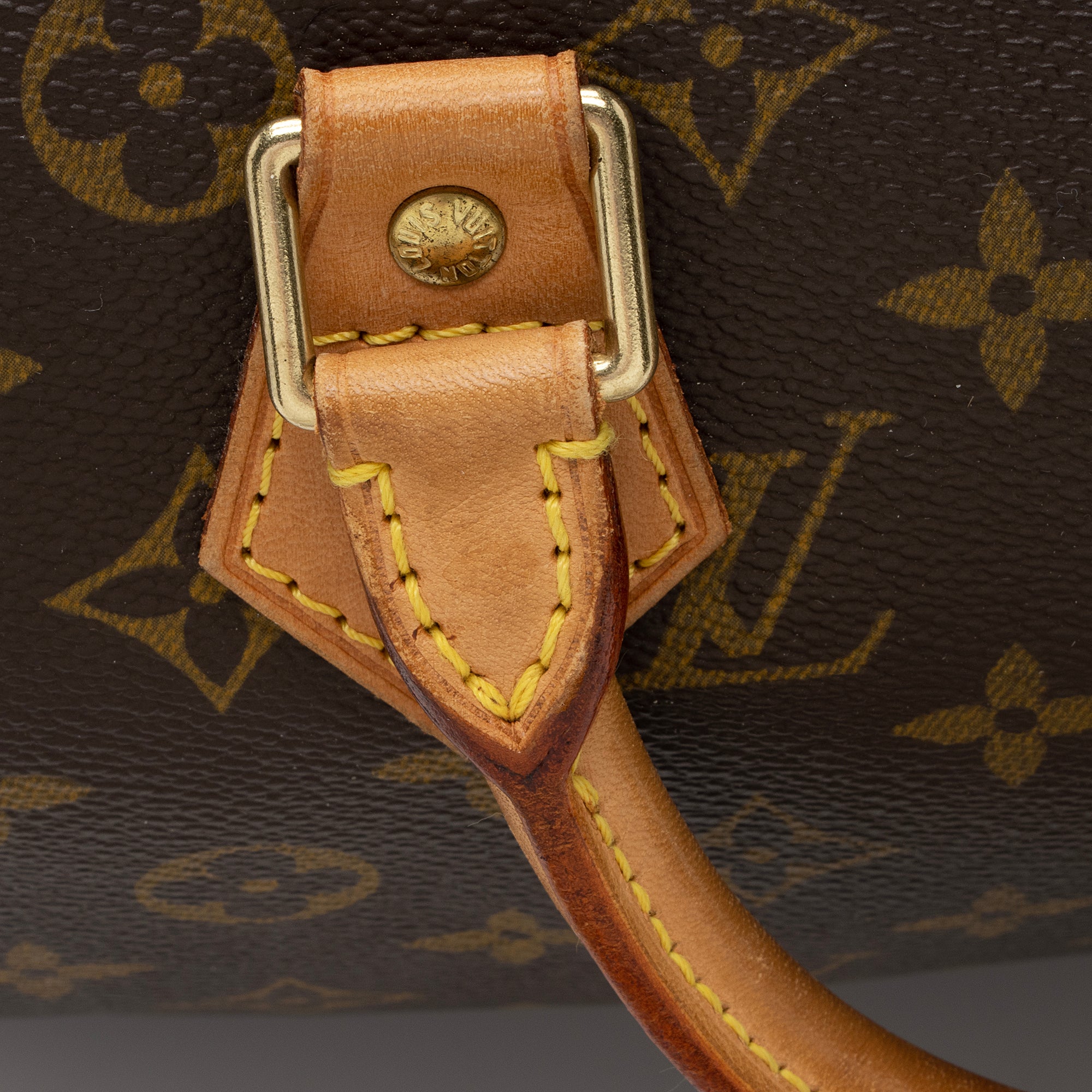 Louis Vuitton Vintage Monogram Canvas Speedy 30 Satchel (SHF-gWwiX8) - Image 14