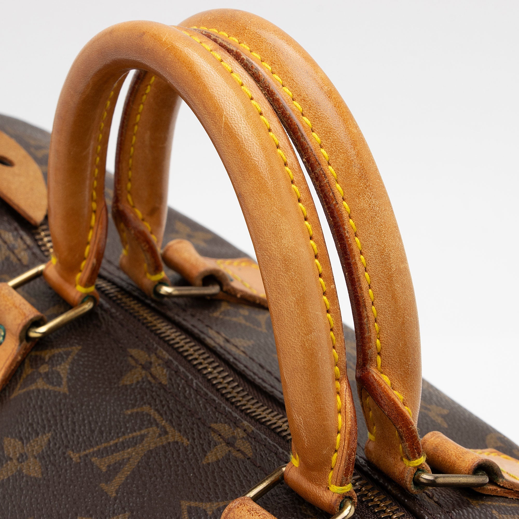 Louis Vuitton Vintage Monogram Canvas Speedy 40 Satchel (SHF-ztojms) - Image 16