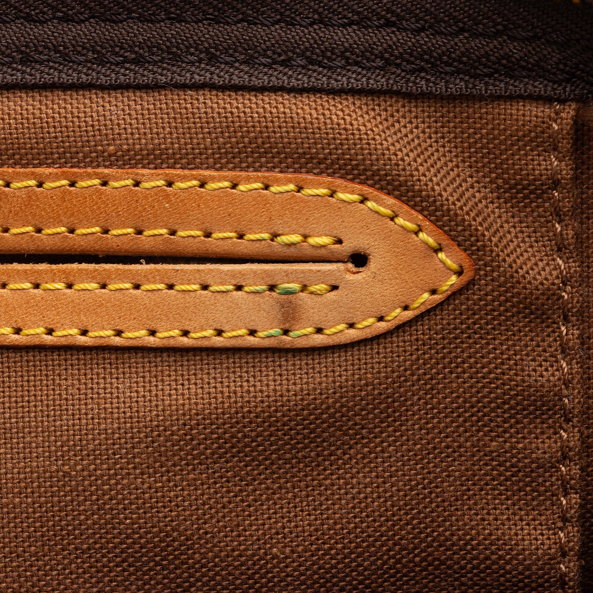 Louis Vuitton Vintage Monogram Canvas Speedy 40 Satchel (SHF-nuboZc) - Image 9