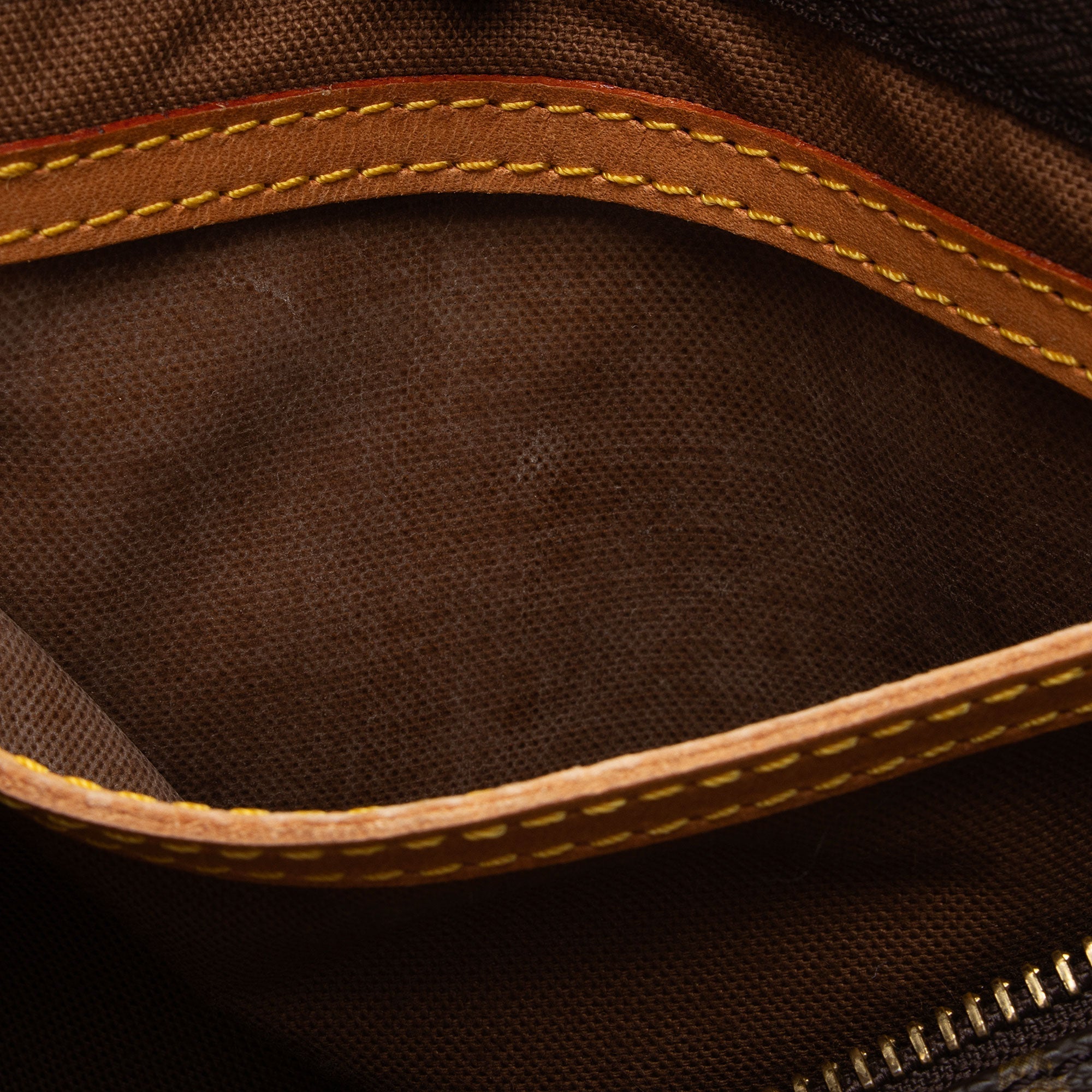 Louis Vuitton Vintage Monogram Canvas Speedy 40 Satchel (SHF-x3wid7) - Image 12