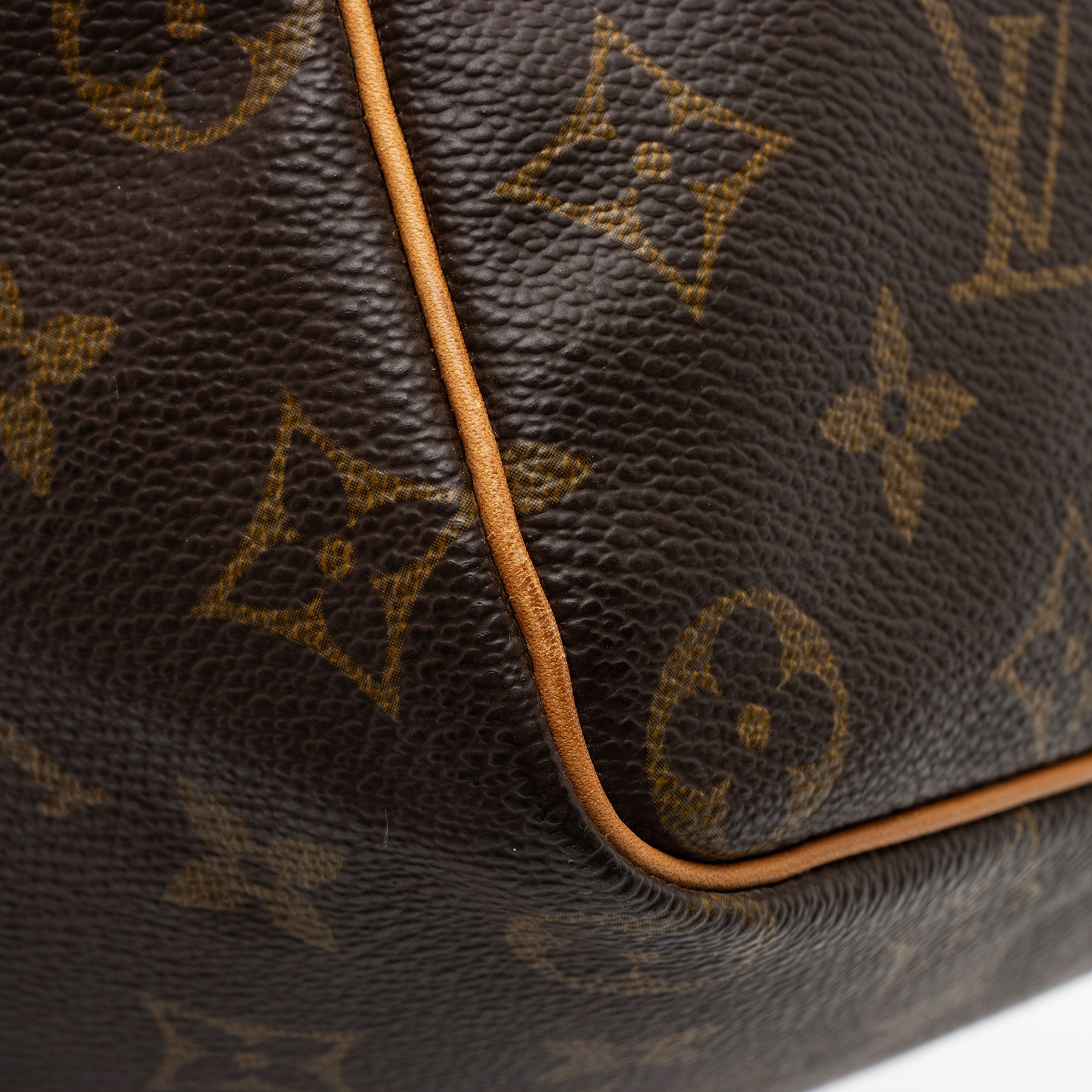 Louis Vuitton Vintage Monogram Canvas Speedy 40 Satchel (SHF-x3wid7) - Image 16