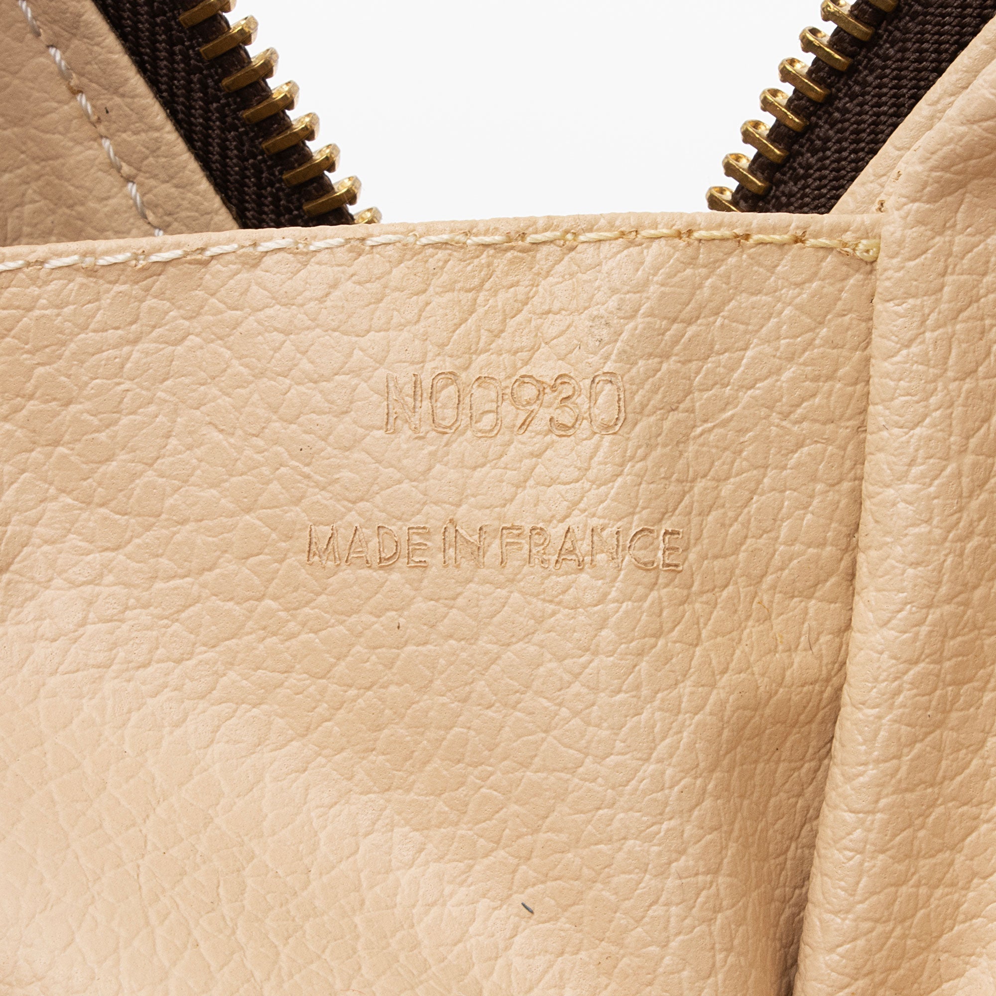 Louis Vuitton Vintage Monogram Canvas Trousse Toiletry Pouch 28 (SHF-JTaeYw) - Image 4