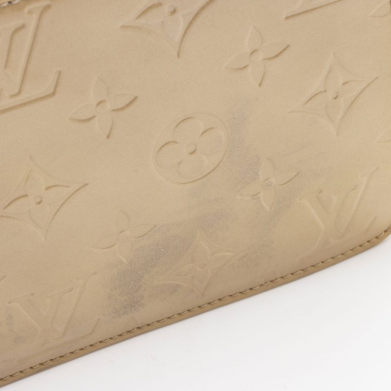 Louis Vuitton Vintage Monogram Vernis Lexington Pochette (SHF-PCMpzr) - Image 15