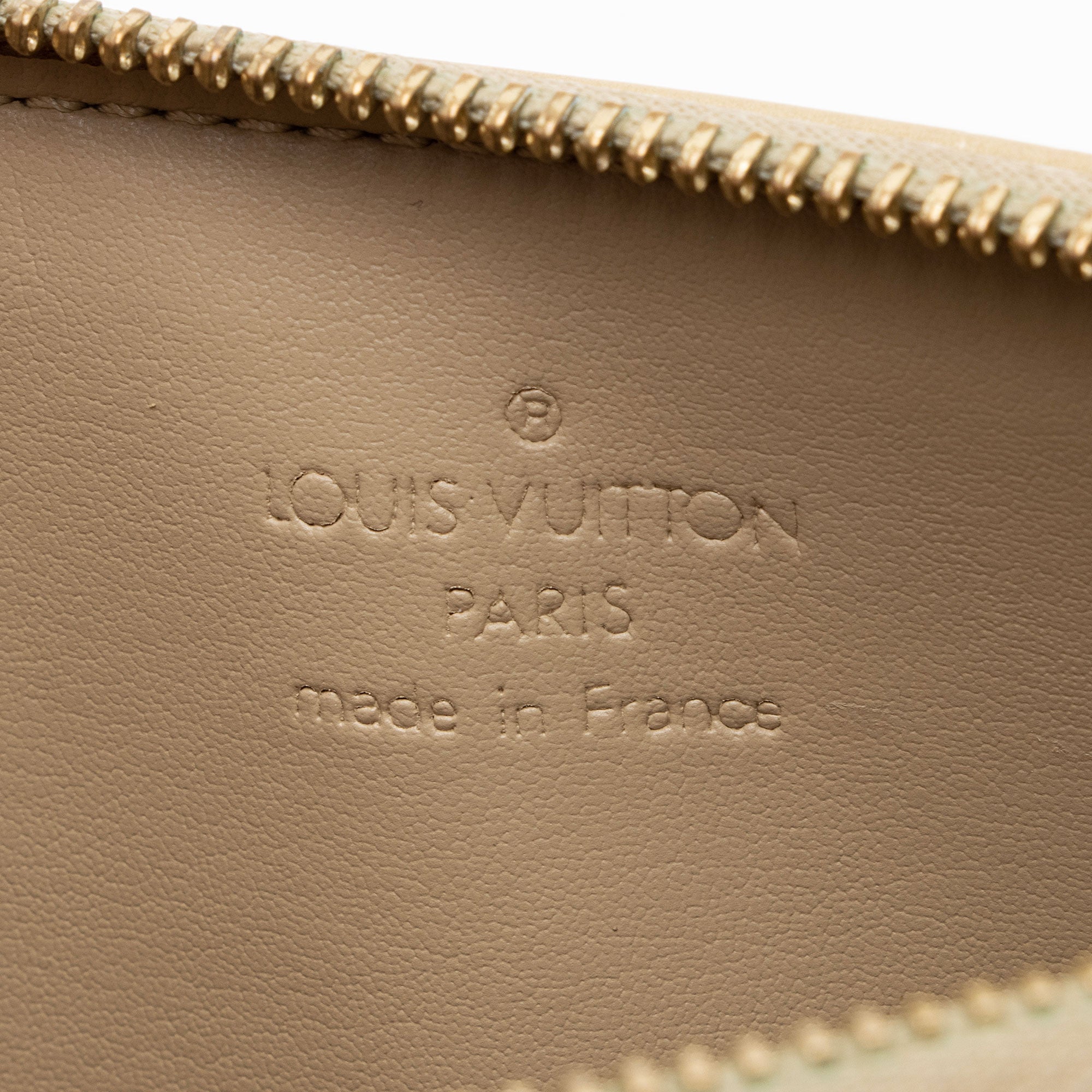 Louis Vuitton Vintage Monogram Vernis Lexington Pochette (SHF-PCMpzr) - Image 7