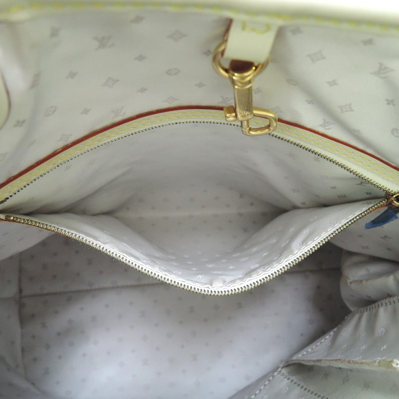 Louis Vuitton Le Majestueux White Suhali - Image 12