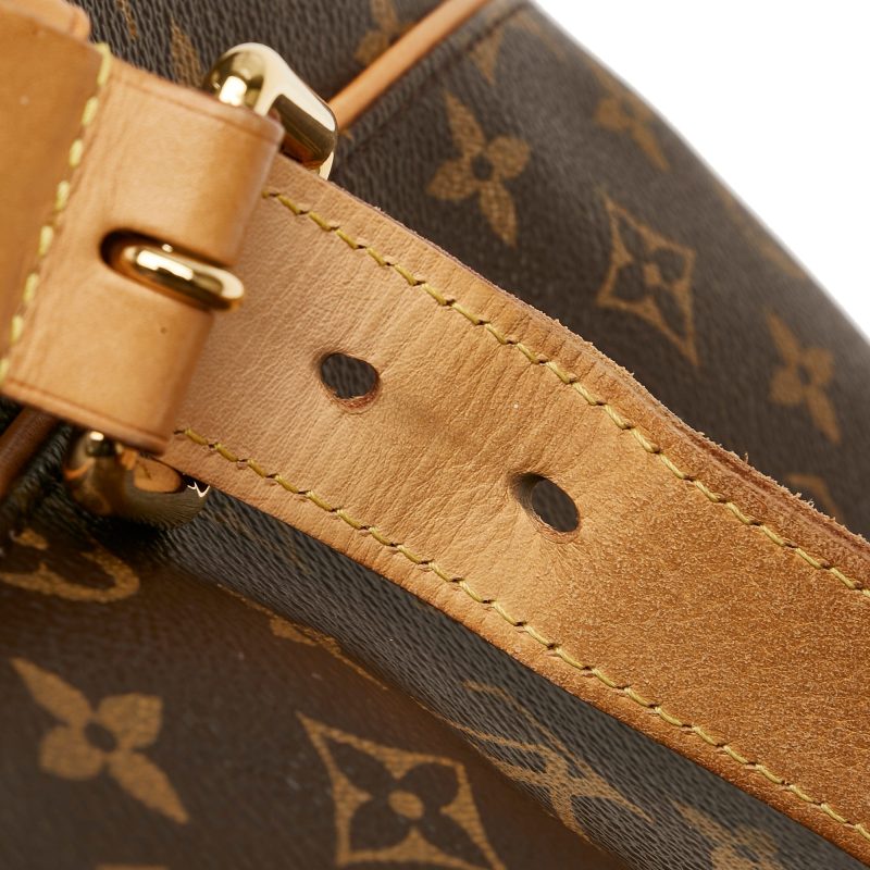 Louis Vuitton Galliera PM Monogram Canvas - Image 6