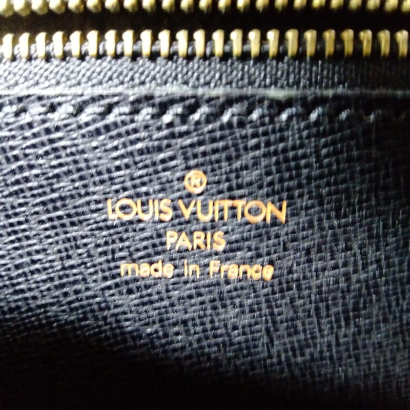 Louis Vuitton Lv Crossbody Bag Saint - Image 7